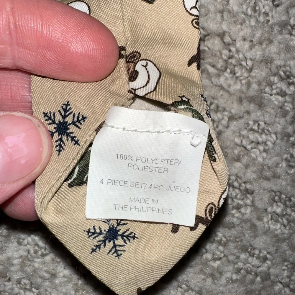 Christmas tie